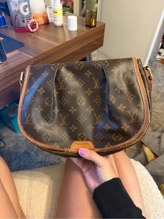 Louis Vuitton Handbags - Louis Vuitton Monogram Canvas Shoulder Bag in Brown and Tan